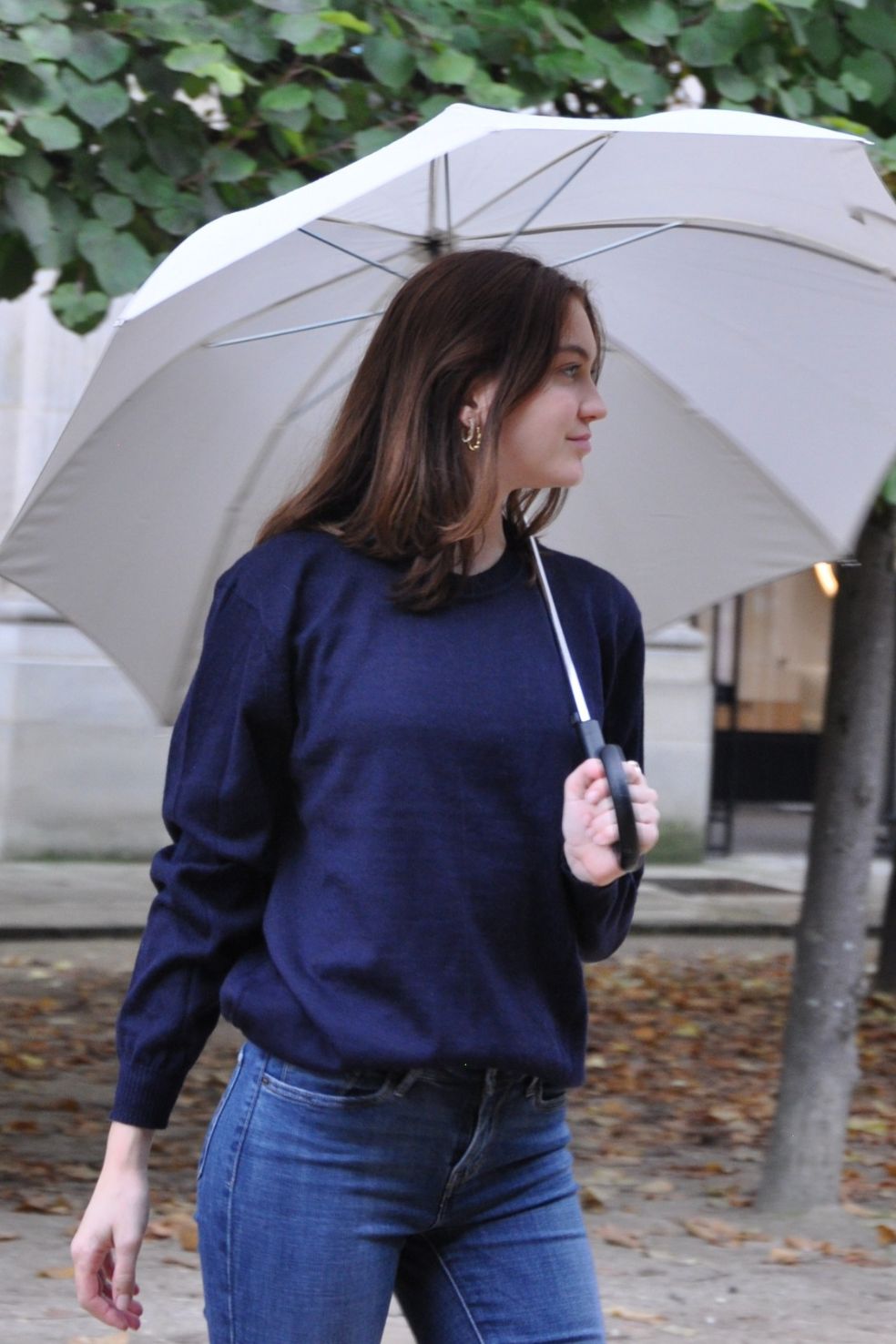 Pull de luxe en baby alpaga Qocha couleur bleu, fait au Pérou par Munay.